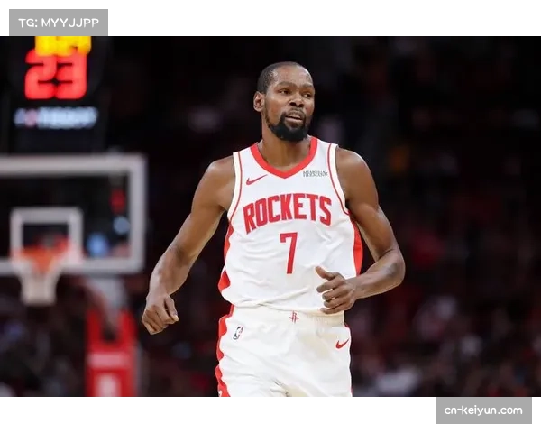 火箭杜兰特降薪续约引热议 37岁仍场均29分7篮板 火箭杜兰特降薪续约引热议 37岁仍场均29分7篮板